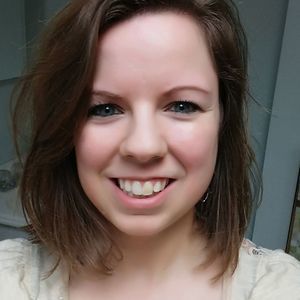 Meet your Posher, Holly